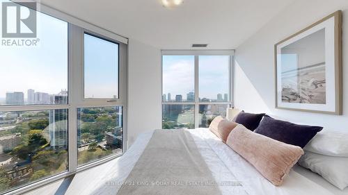 Ph112 - 219 Dundas Street E, Toronto (Church-Yonge Corridor), ON - Indoor Photo Showing Bedroom