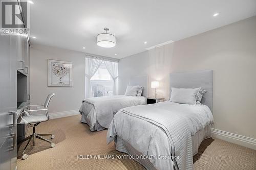 8 Penwood Crescent, Toronto, ON - Indoor Photo Showing Bedroom