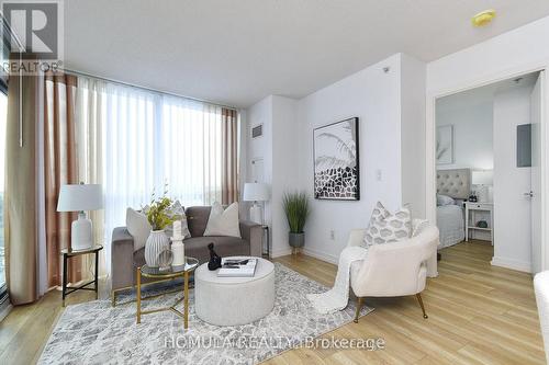 1102 - 5740 Yonge Street, Toronto, ON - Indoor Photo Showing Living Room