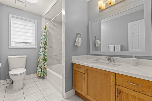 7720 Yvette Crescent, Niagara Falls, ON - Indoor Photo Showing Bathroom