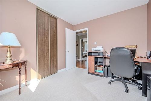 4th Bedroom, currently used as an Office - 4101 Marcia Place, Burlington, ON - Indoor Photo Showing Office