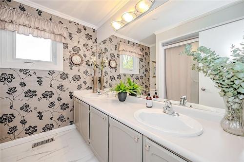 Main Bathroom with double sinks - 4101 Marcia Place, Burlington, ON - Indoor Photo Showing Bathroom
