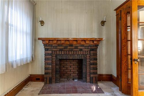170 St. Clair Boulevard, Hamilton, ON - Indoor With Fireplace