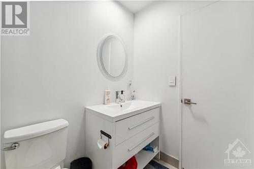 179 George Street Unit#2105, Ottawa, ON - Indoor Photo Showing Bathroom