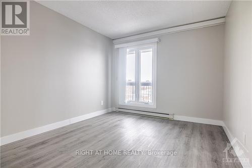 Second Bedroom - 708 - 158B Mcarthur Avenue, Vanier And Kingsview Park (3404 - Vanier), ON - Indoor Photo Showing Other Room