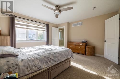 291 Losino Crescent, Ottawa, ON - Indoor Photo Showing Bedroom