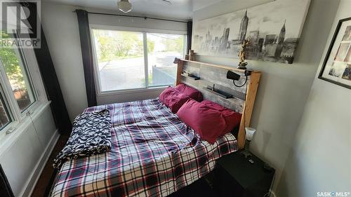 861 100Th Street, North Battleford, SK - Indoor Photo Showing Bedroom