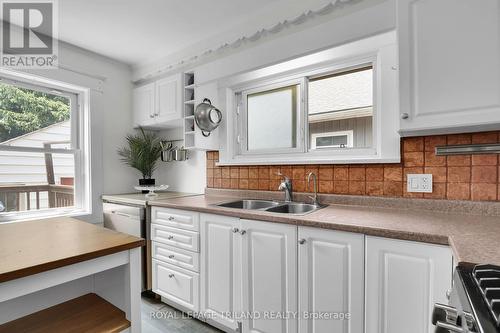 159 High Street, London, ON - Indoor Photo Showing Kitchen With Double Sink