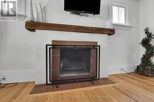 159 High Street, London, ON - Indoor With Fireplace
