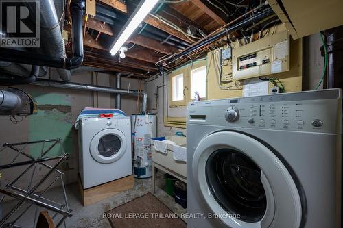 242 Ridout Street S, London, ON - Indoor Photo Showing Laundry Room