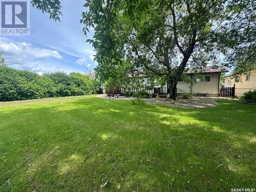 633 Mary Street, Canora, SK - Outdoor