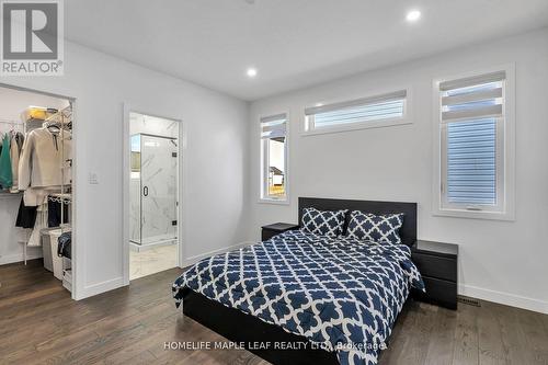 988 Trailsway Avenue, London, ON - Indoor Photo Showing Bedroom