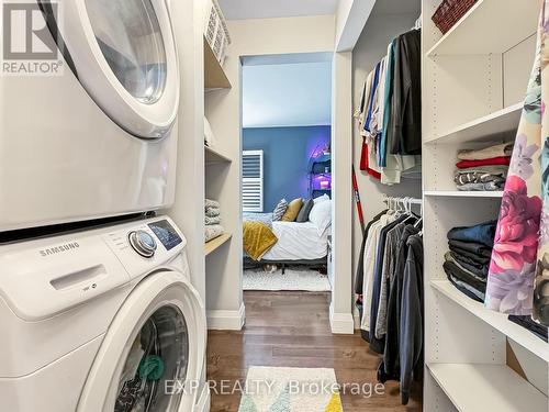 3224 Steeles Avenue W, Milton, ON - Indoor Photo Showing Laundry Room