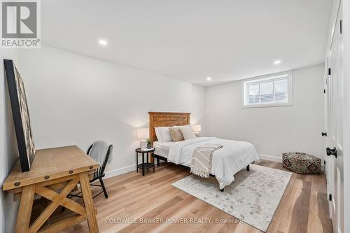 2177 Linkway Boulevard, London, ON - Indoor Photo Showing Bedroom