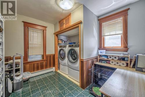 595 Dufferin Avenue, London, ON - Indoor Photo Showing Laundry Room