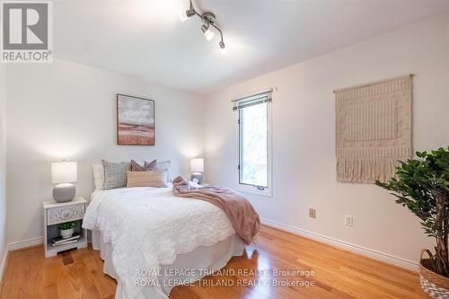 5 Edith Street, London, ON - Indoor Photo Showing Bedroom