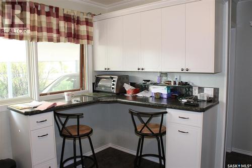 114-116 1St Street E, Climax, SK - Indoor Photo Showing Kitchen