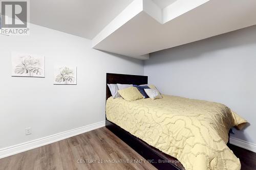 75 Parade Square, Toronto, ON - Indoor Photo Showing Bedroom