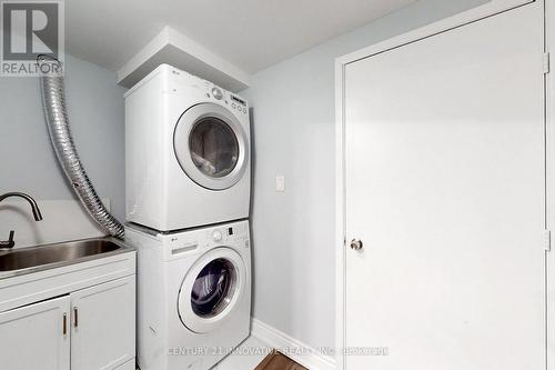 75 Parade Square, Toronto, ON - Indoor Photo Showing Laundry Room