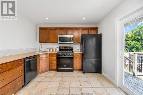 2848 Robillard, Windsor, ON - Indoor Photo Showing Kitchen
