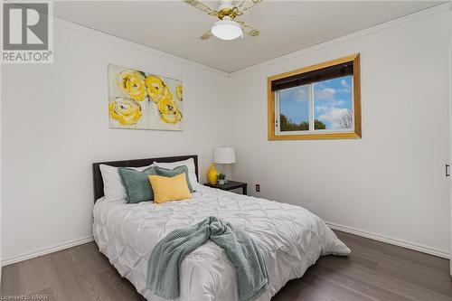 402170 County Rd 15, Grand Valley, ON - Indoor Photo Showing Bedroom