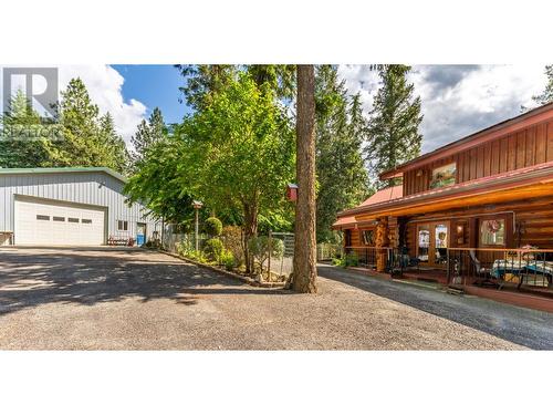 1958 Rykerts Road, Lister, BC - Outdoor