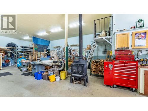 1958 Rykerts Road, Lister, BC - Indoor Photo Showing Other Room