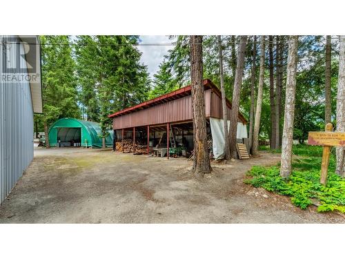 1958 Rykerts Road, Lister, BC - Outdoor