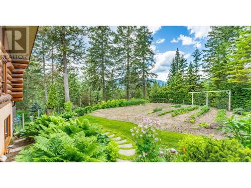 1958 Rykerts Road, Lister, BC - Outdoor