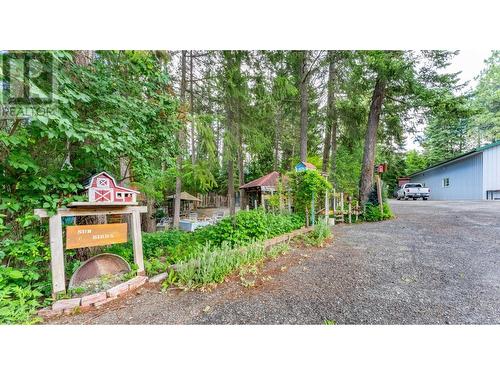 1958 Rykerts Road, Lister, BC - Outdoor