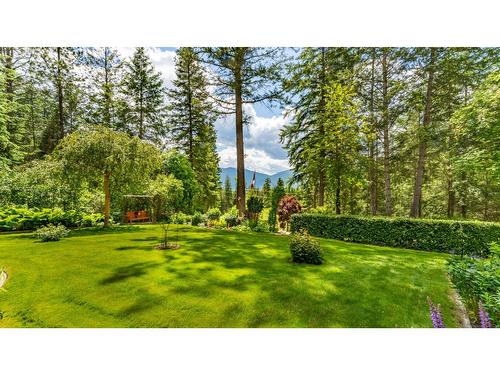 1958 Rykerts Road, Lister, BC 