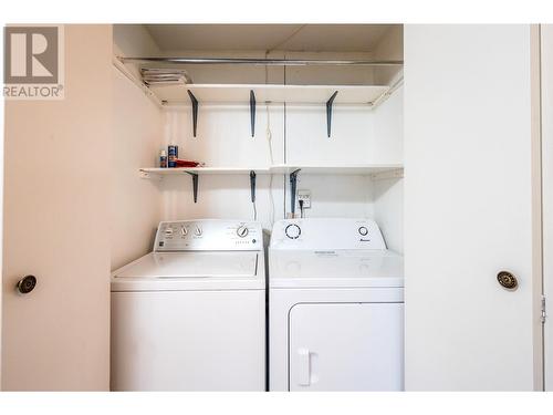 321 Yorkton Avenue Unit# 310, Penticton, BC - Indoor Photo Showing Laundry Room