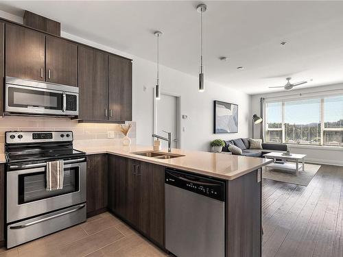 308-1145 Sikorsky Rd, Langford, BC - Indoor Photo Showing Kitchen With Double Sink With Upgraded Kitchen