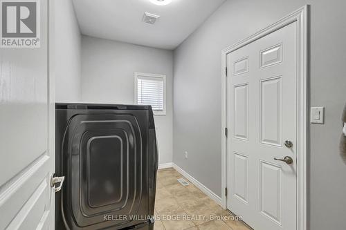 4845 John Street, Lincoln, ON - Indoor Photo Showing Laundry Room