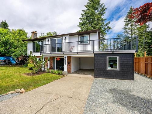 2230 Noel Ave, Comox, BC 