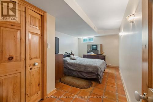 72797 Ravine Drive, Bluewater (Zurich), ON - Indoor Photo Showing Bedroom