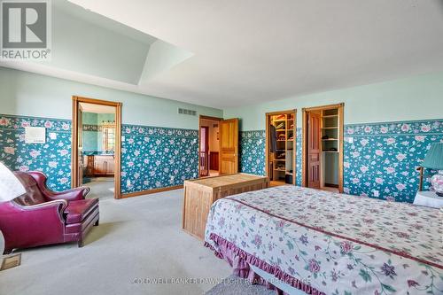 72797 Ravine Drive, Bluewater (Zurich), ON - Indoor Photo Showing Bedroom