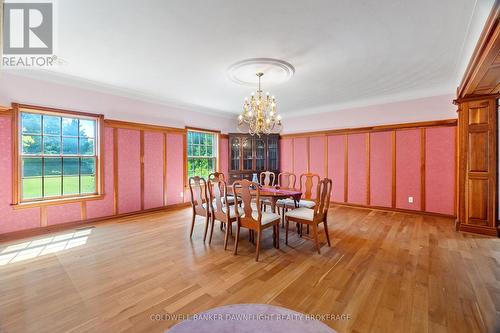 72797 Ravine Drive, Bluewater (Zurich), ON - Indoor Photo Showing Dining Room