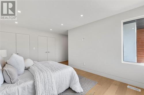 1252 Shoreline, Lakeshore, ON - Indoor Photo Showing Bedroom