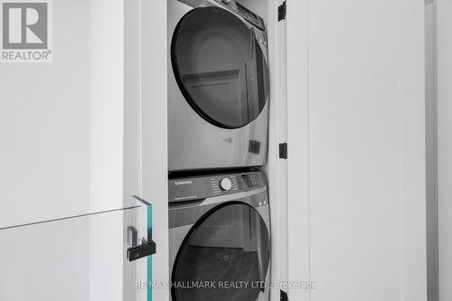 234 Ashdale Avenue, Toronto, ON - Indoor Photo Showing Laundry Room