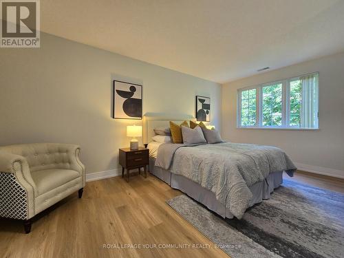 816 Grandview Way, Toronto, ON - Indoor Photo Showing Bedroom