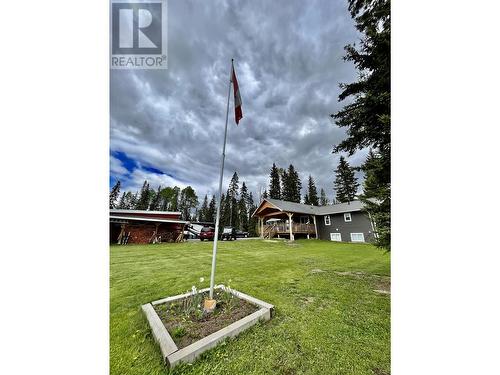 6284 Macabar Road, 100 Mile House, BC - Outdoor