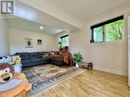 5 Windmill Crescent, Williams Lake, BC - Indoor Photo Showing Living Room