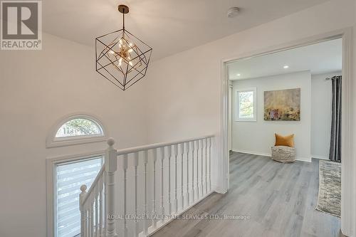 2320 Strawfield Court, Oakville, ON - Indoor Photo Showing Other Room