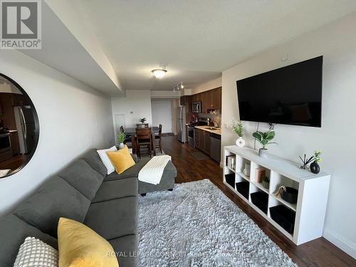 2106 - 1255 Bayly Street, Pickering, ON - Indoor Photo Showing Living Room