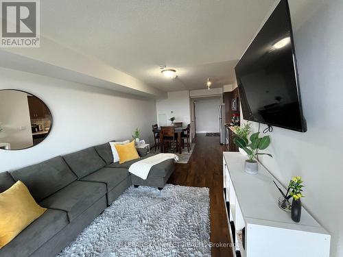 2106 - 1255 Bayly Street, Pickering, ON - Indoor Photo Showing Living Room