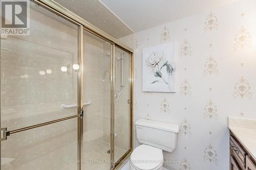 801 - 2180 Marine Drive, Oakville, ON - Indoor Photo Showing Bathroom