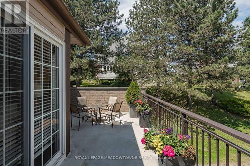 6 - 460 Beechwood Place, Waterloo, ON - Outdoor