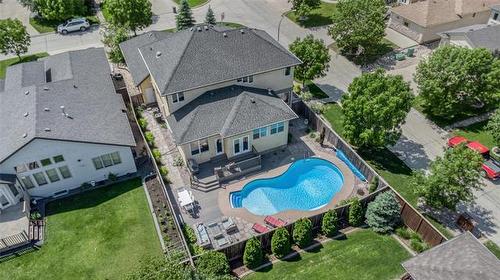 3 Phantom Ridge Rd, Winnipeg, MB 