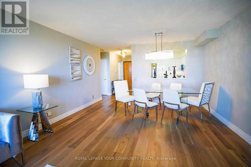 2009 - 100 Upper Madison Avenue, Toronto, ON - Indoor Photo Showing Dining Room